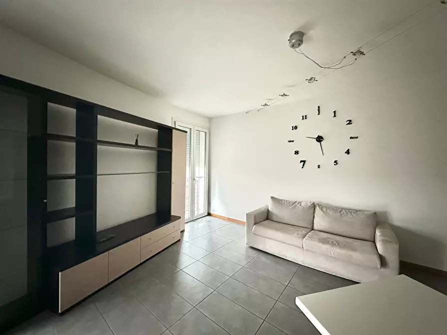 Immagine 25 di Bilocale in vendita  in Via G. Matteotti 1 a Borgomanero