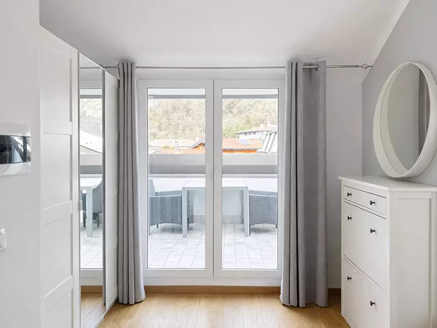 Immagine 4 di Bilocale in affitto  in Via alla Rocca 1 a Arona