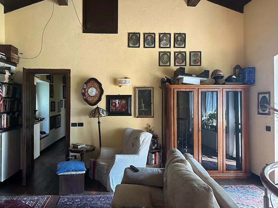 Immagine 35 di Villa in vendita  in Regione Cantarana 1 a Arona