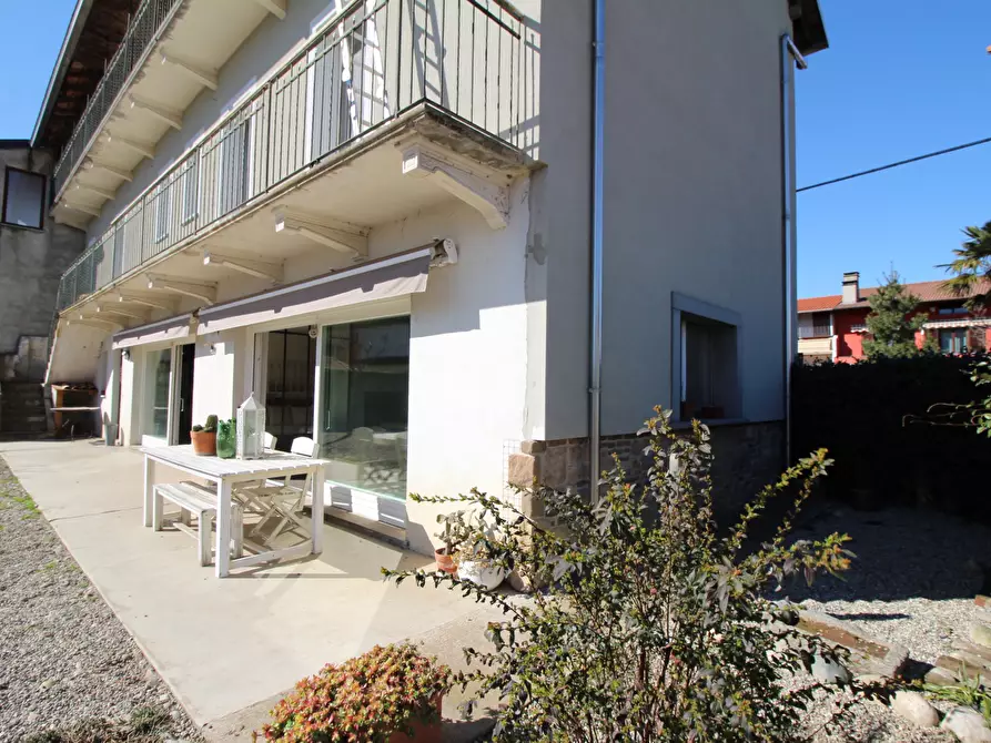 Immagine 29 di Rustico / casale in vendita  in Via Lanca 1 a Oleggio