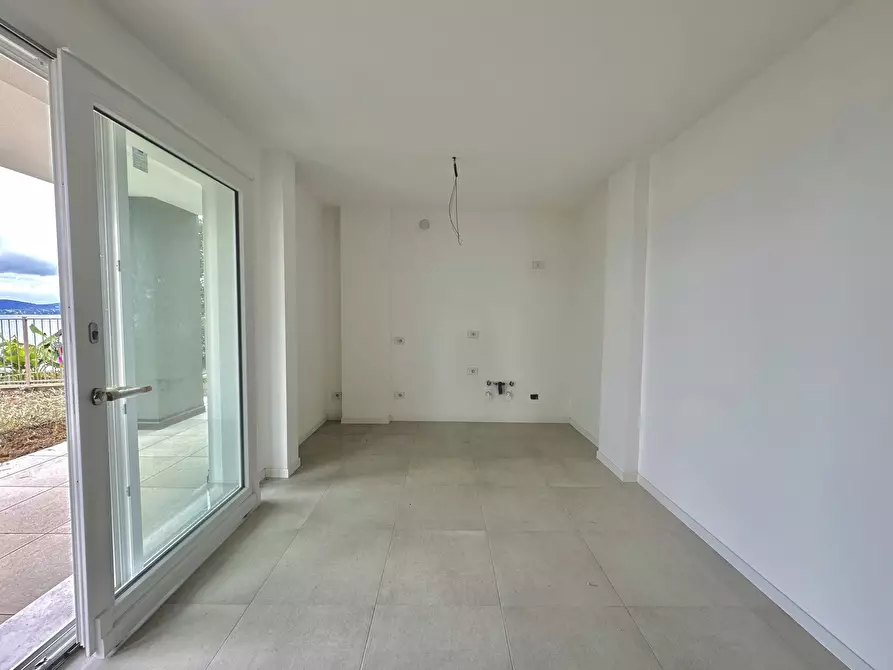 Immagine 22 di Trilocale in vendita  in Via Panorama 3BIS a Belgirate