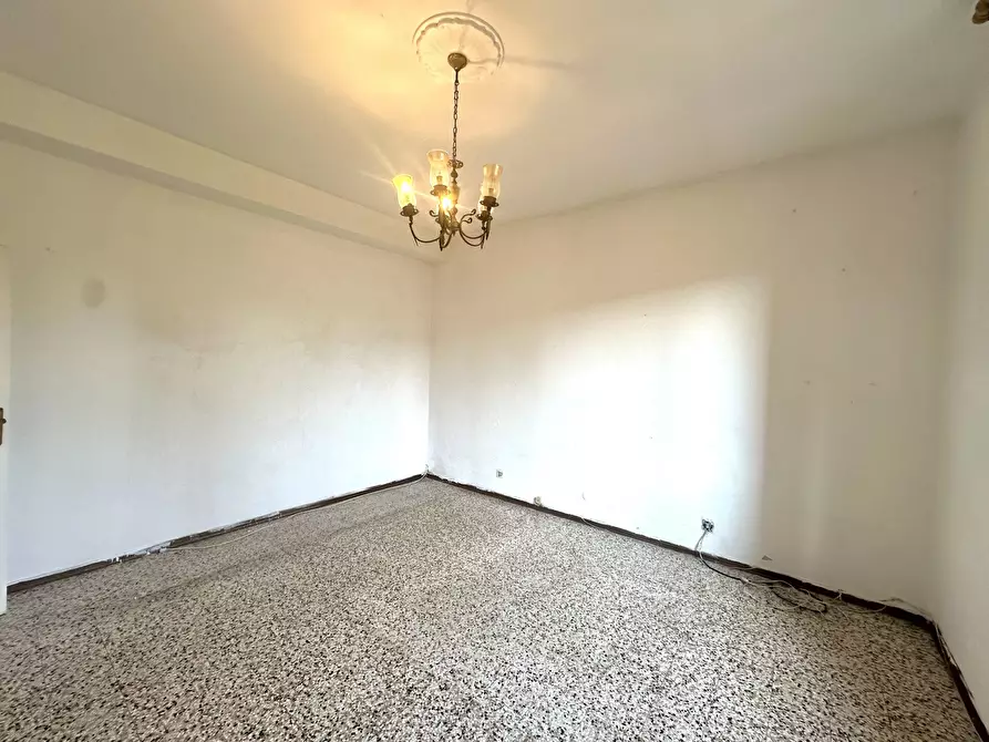 Immagine 22 di Trilocale in vendita  in Via Verbano 7 a Arona