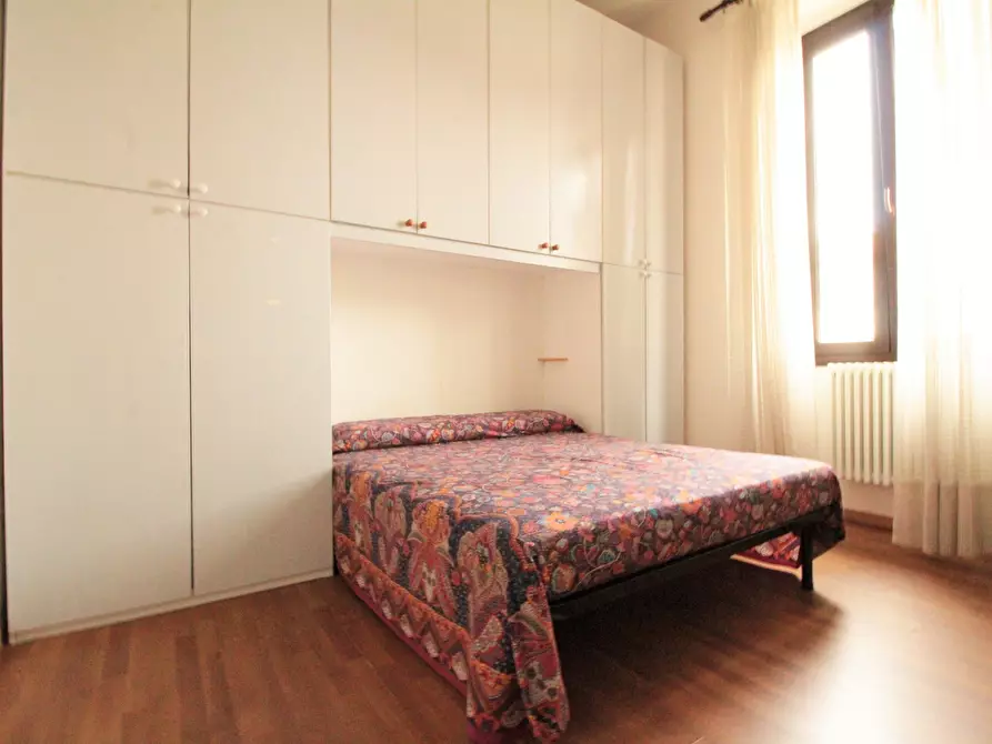 Immagine 6 di Bilocale in affitto  in Piazza del Popolo 1 a Arona