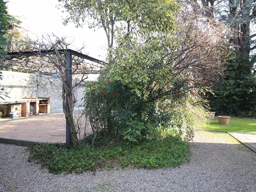 Immagine 7 di Trilocale in affitto  in Via XX Settembre 1 a Arona