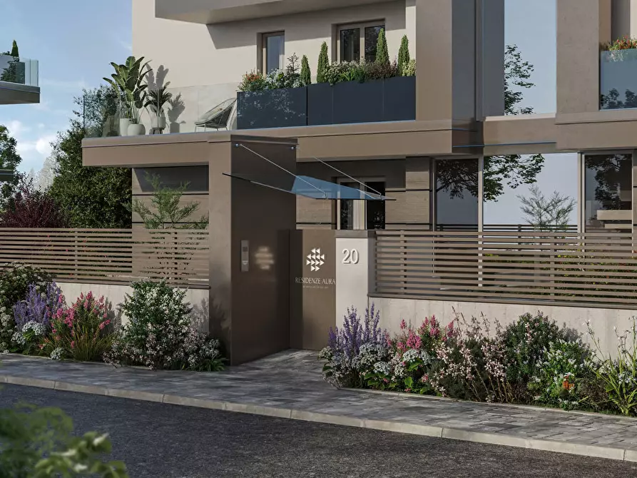 Immagine 2 di Trilocale in vendita  in Via XX Settembre 92 a Arona