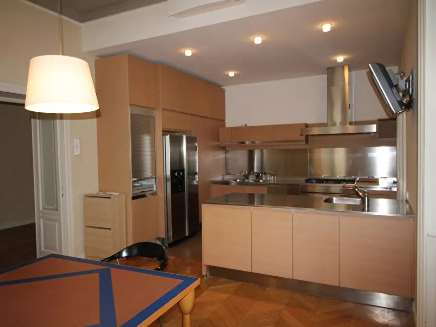 Immagine 41 di Trilocale in affitto  in Via XX Settembre 1 a Arona