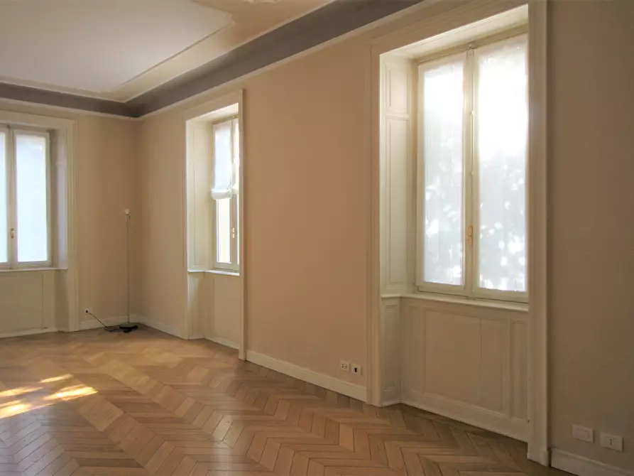 Immagine 37 di Trilocale in affitto  in Via XX Settembre 1 a Arona