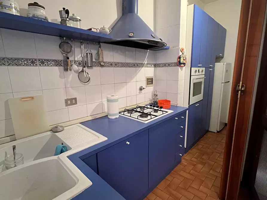 Immagine 9 di Appartamento in vendita  in Via delle Panche 50 a Firenze