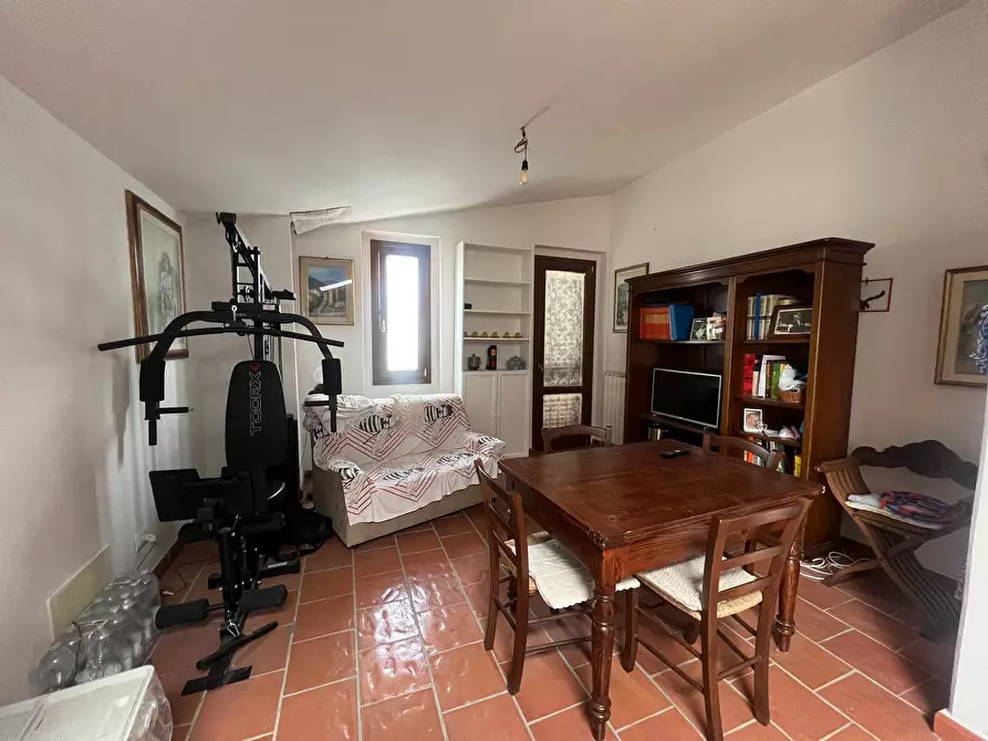 Immagine 2 di Pentalocale in vendita  in Via Canto alle Gracchie a Scandicci