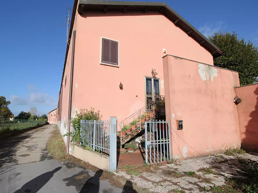 Immagine 1 di Appartamento in vendita  in Via Martiri di Campo di Marte a Vicchio