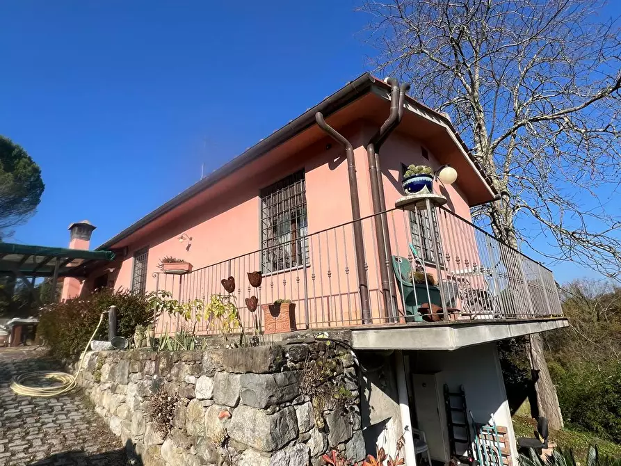 Immagine 61 di Casa indipendente in vendita  in Via Poggio di Pozzolatico a Impruneta