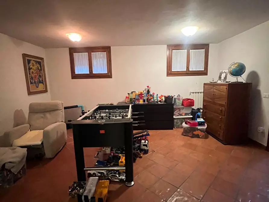 Immagine 12 di Pentalocale in vendita  in Via Canto alle Gracchie a Scandicci