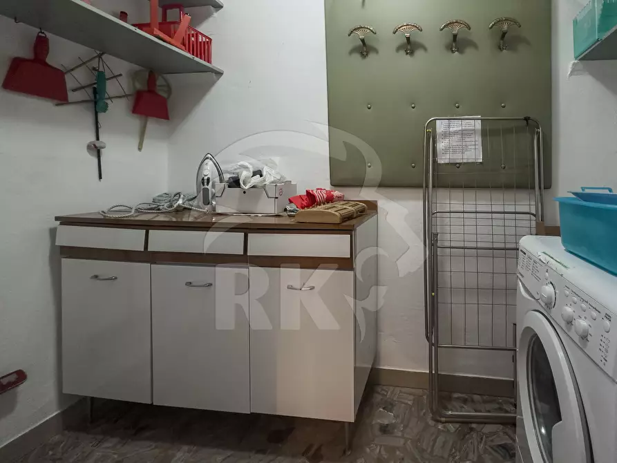 Immagine 19 di Quadrilocale in vendita  in Via Ferruccio Magnani 4 a Bologna