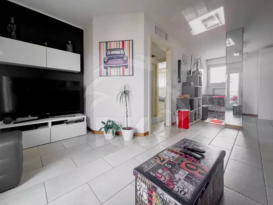 Immagine 4 di Quadrilocale in affitto  in via dell'indipendenza 54 a Bologna