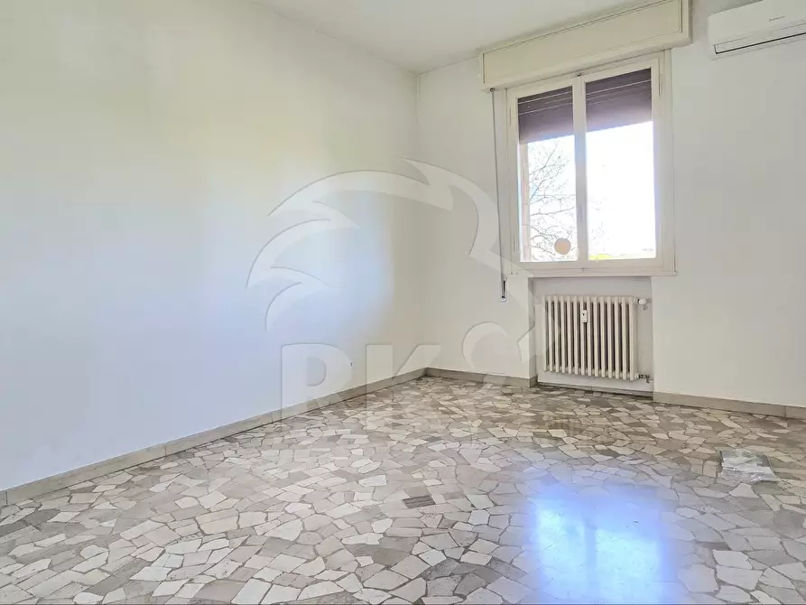 Immagine 8 di Bilocale in vendita  in Via della Barca 7 a Bologna