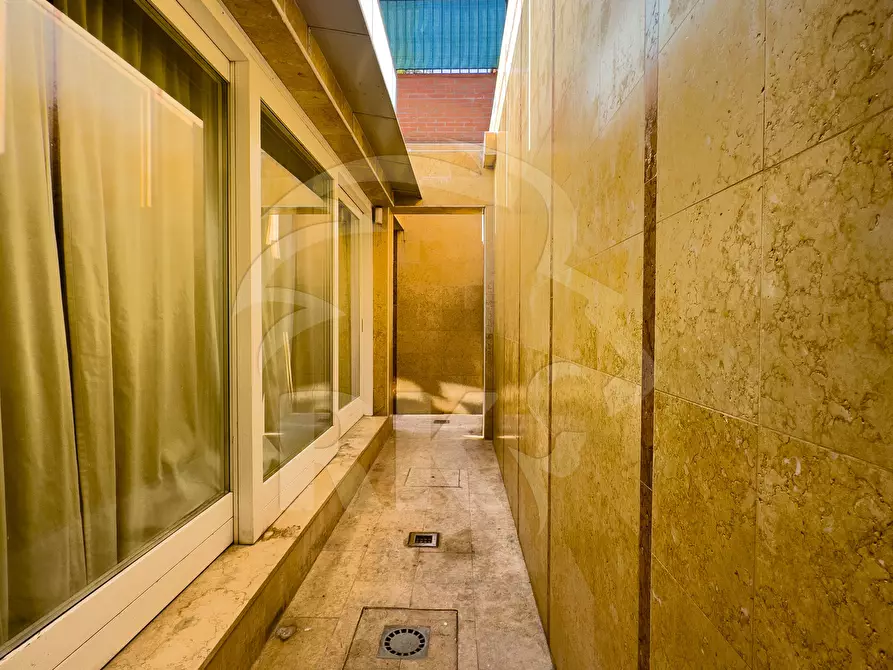 Immagine 38 di Villa in vendita  in Via Dotti 16 a Bologna