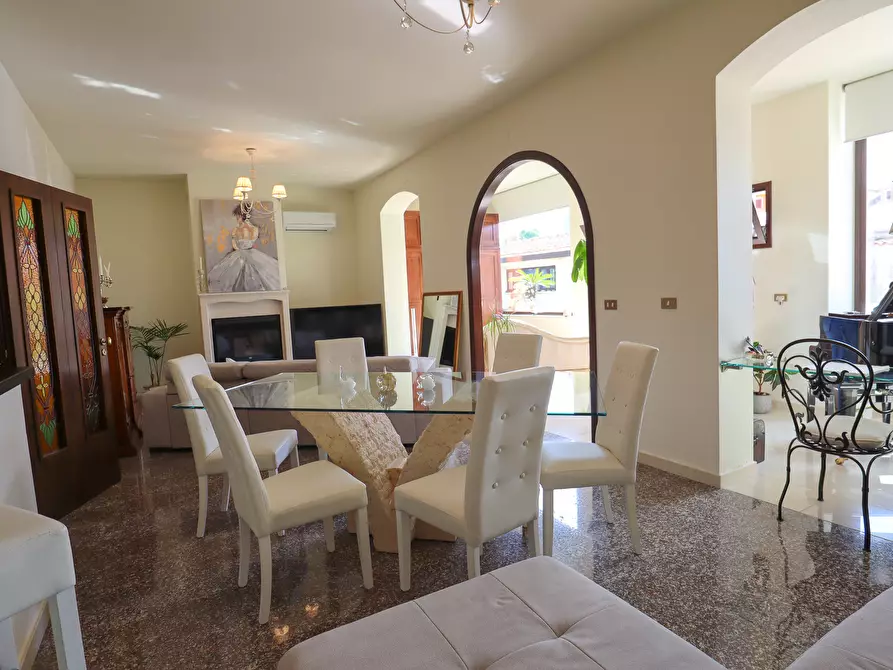 Immagine 10 di Appartamento in vendita  in Via Jonica 20 a Siracusa