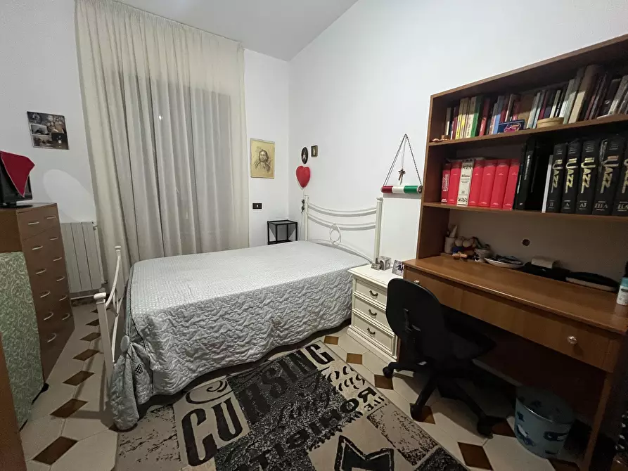 Immagine 10 di Appartamento in vendita  in Via Tagliamento 30 a Solarino