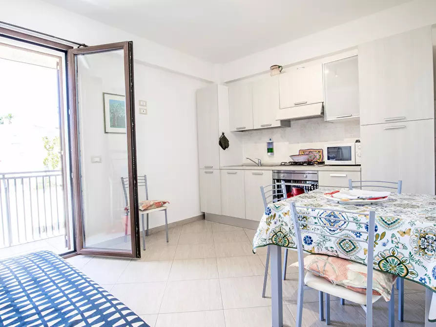 Immagine 27 di Villa in vendita  in Via Taormina 37 a Siracusa