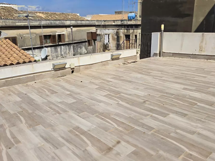 Immagine 58 di Terratetto in vendita  in Piazza Archimede 11 a Siracusa
