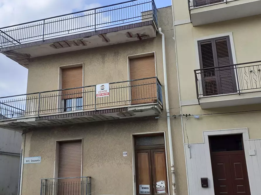 Immagine 6 di Appartamento in vendita  in Via Vittorio Emanuele III 374 a Canicattini Bagni