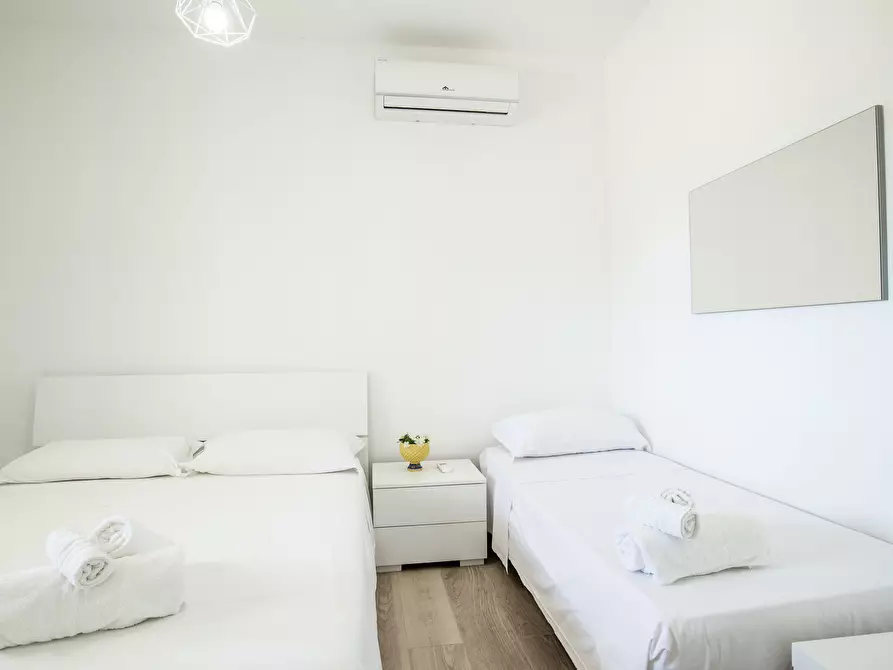 Immagine 12 di Villa in vendita  in Via Costa del Sole 37 a Siracusa