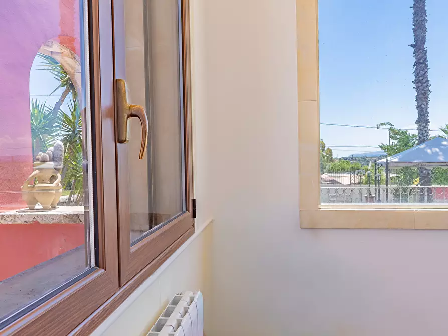 Immagine 88 di Villa in vendita  in Via Agamennone 2 a Siracusa