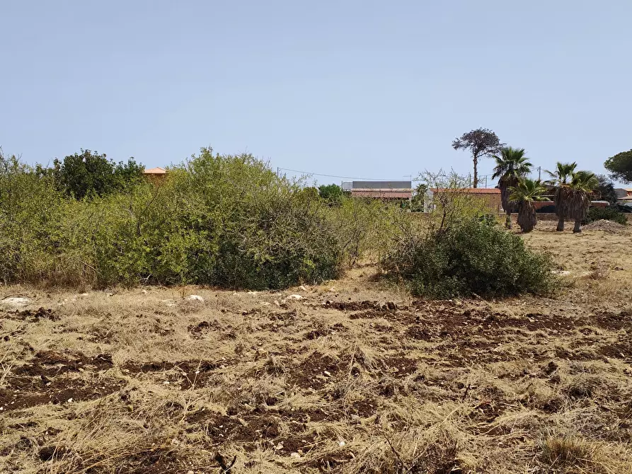 Immagine 18 di Rustico / casale in vendita  in Via dell'Opale 10 a Siracusa