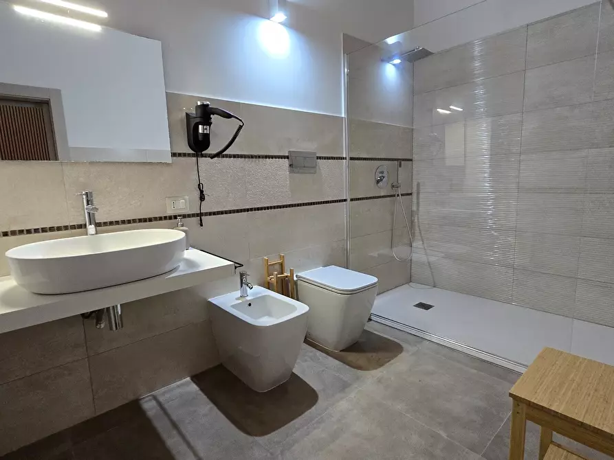Immagine 68 di Terratetto in vendita  in Piazza Archimede 11 a Siracusa