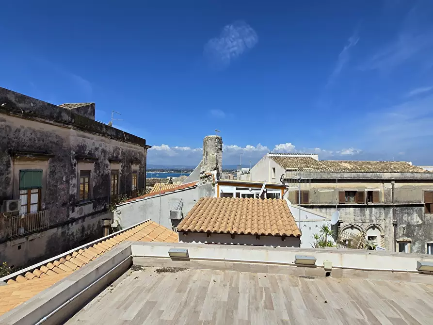 Immagine 51 di Terratetto in vendita  in Piazza Archimede 11 a Siracusa