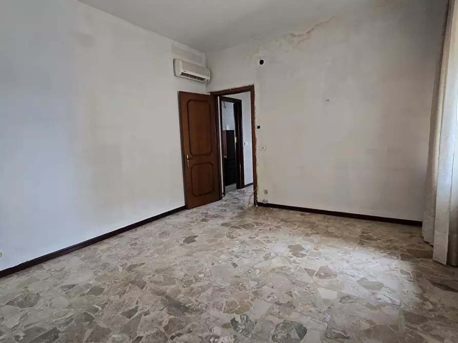 Immagine 19 di Appartamento in vendita  in Via Adda 9 a Siracusa