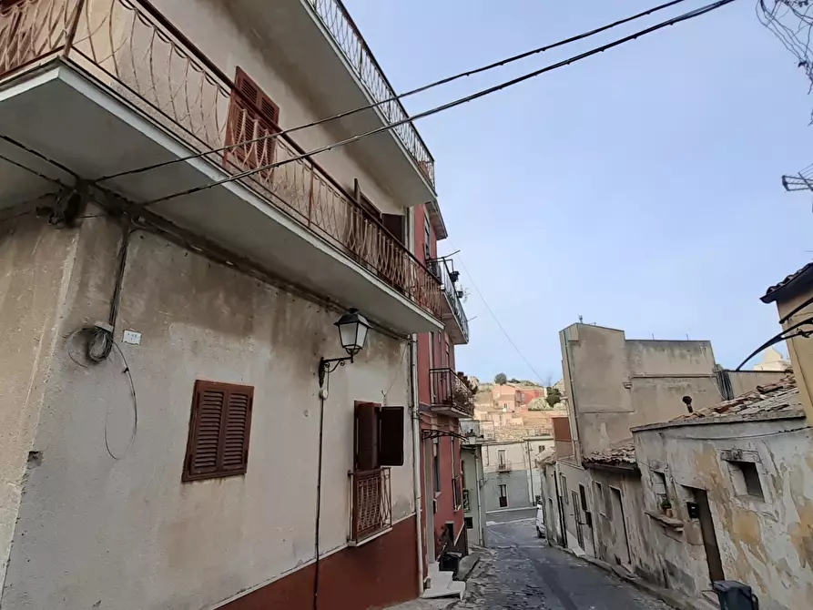 Immagine 8 di Casa indipendente in vendita  in Via Scalilli 2121 a Palazzolo Acreide