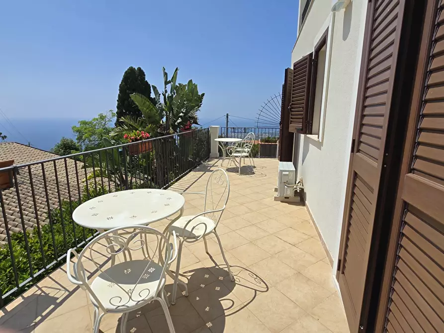 Immagine 91 di Villa in vendita  in c.da mastrissa snc a Taormina