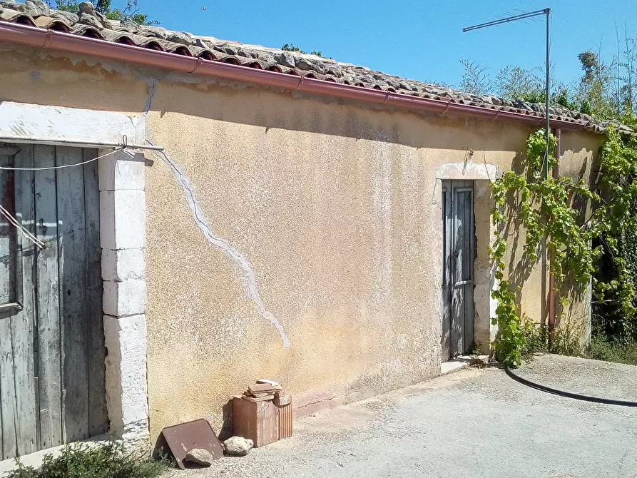 Immagine 1 di Terreno agricolo in vendita  in Strada Statale 124 a Palazzolo Acreide