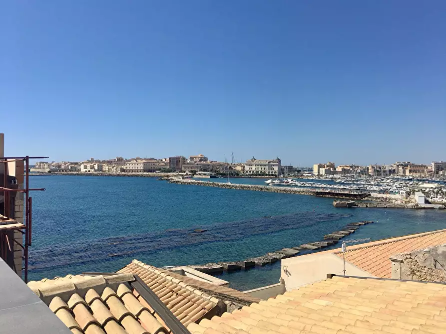 Immagine 1 di Casa indipendente in vendita  a Siracusa