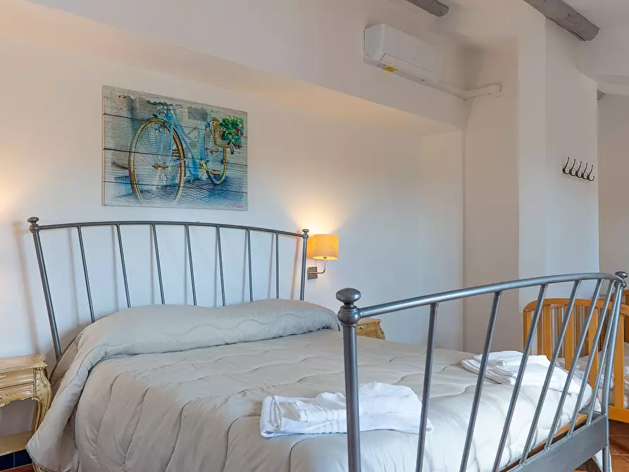Immagine 80 di Villa in vendita  in Via Priamo 10 a Siracusa