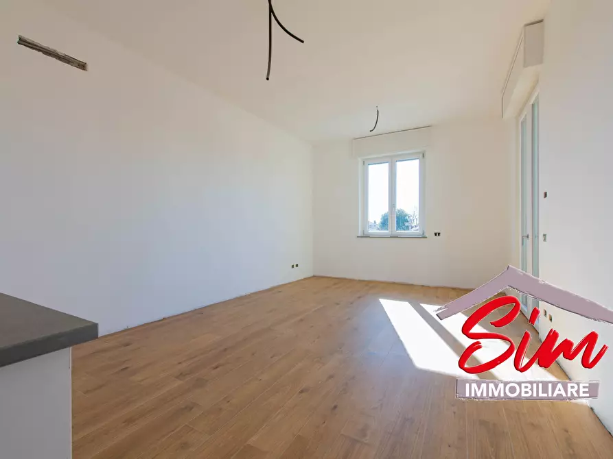 Immagine 17 di Villa in vendita  in Viale Roma sn a Casaleggio Novara