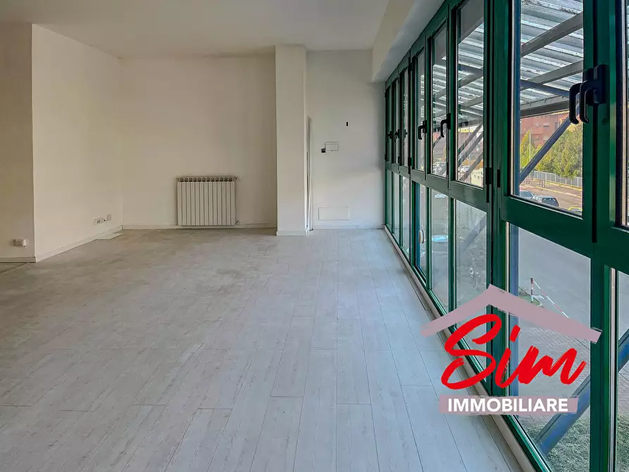 Immagine 15 di Locale commerciale in affitto  in via artigianato sn a Novara