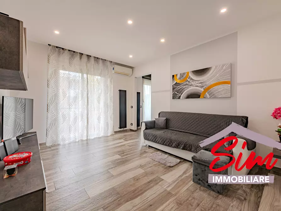 Immagine 1 di Trilocale in vendita  in Via Vanvitelli snc a Novara