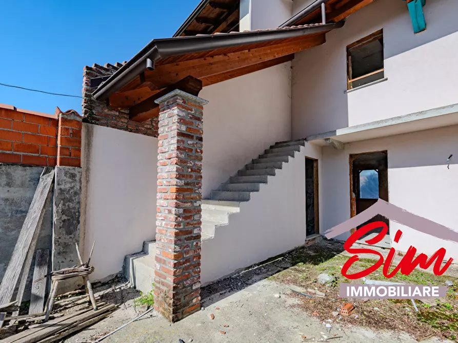 Immagine 7 di Villa in vendita  in Via Benvenuto Zoppis snc a Sizzano