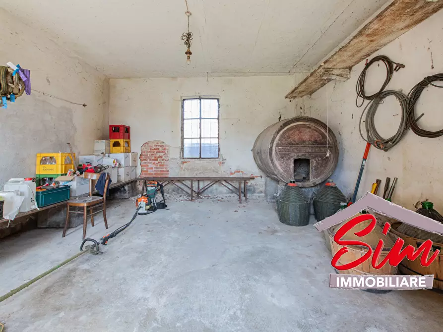 Immagine 7 di Rustico / casale in vendita  in Via Roma sn a Fara Novarese