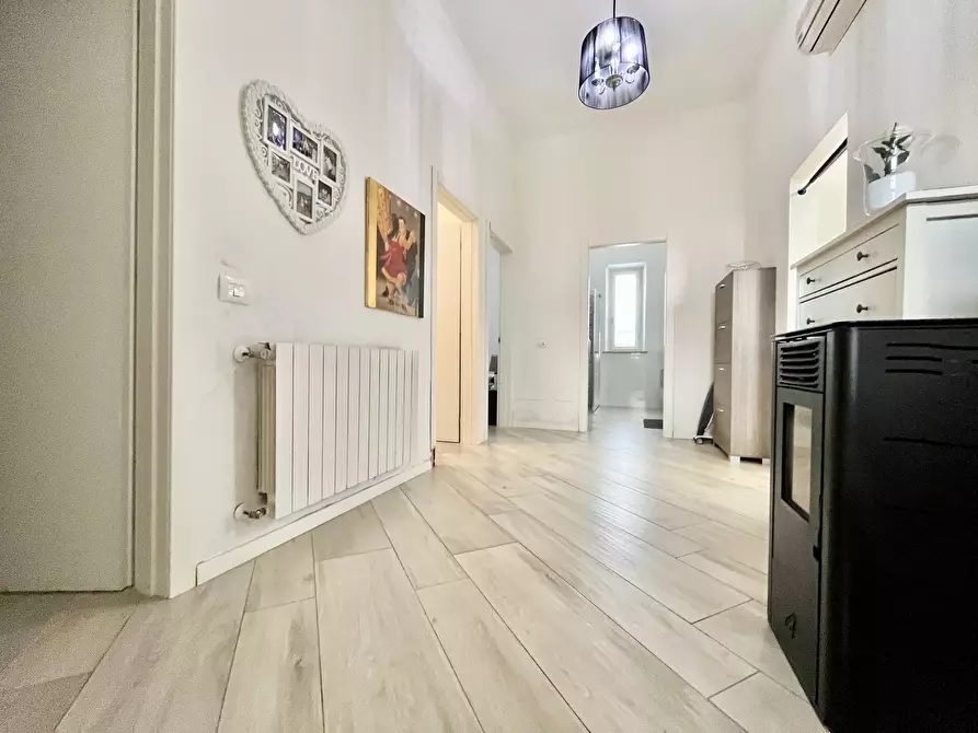 Immagine 10 di Villa in vendita  in Via Fabio Filzi a Pontedera