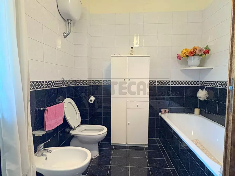 Immagine 20 di Pentalocale in vendita  in Via de Sanctis a Marcianise