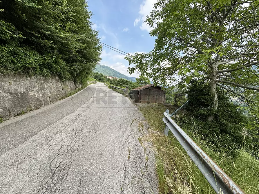 Immagine 5 di Magazzino in vendita  in Contrada Caneva di Sotto 52 a Recoaro Terme