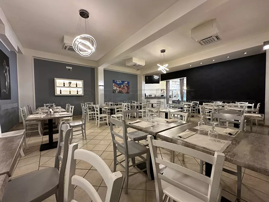 Immagine 2 di Bar / Ristorante in vendita  a Mazara Del Vallo
