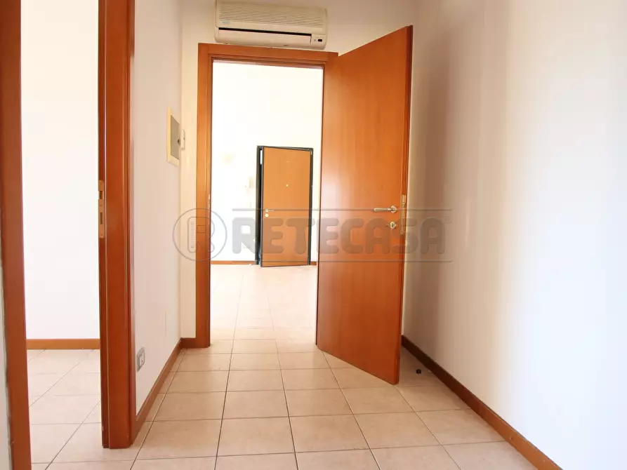 Immagine 6 di Bilocale in vendita  in Via Giovanni Falcone a Barbarano Mossano