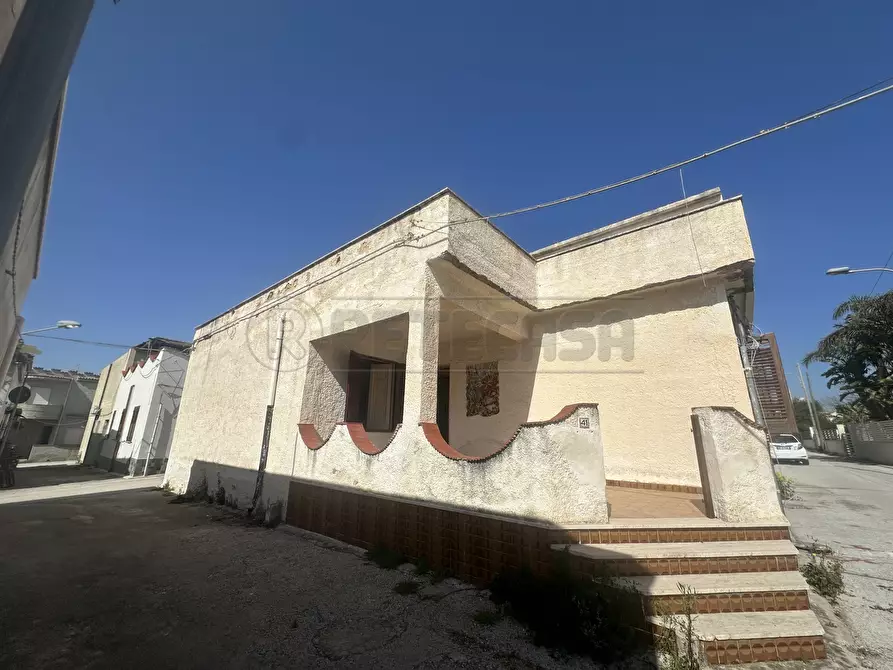 Immagine 2 di Villetta a schiera in vendita  a Campobello Di Mazara