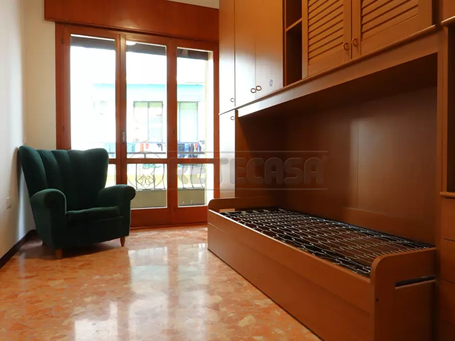 Immagine 30 di Trilocale in affitto  in Via Bartolomeo Ruspoli 6 a Vicenza