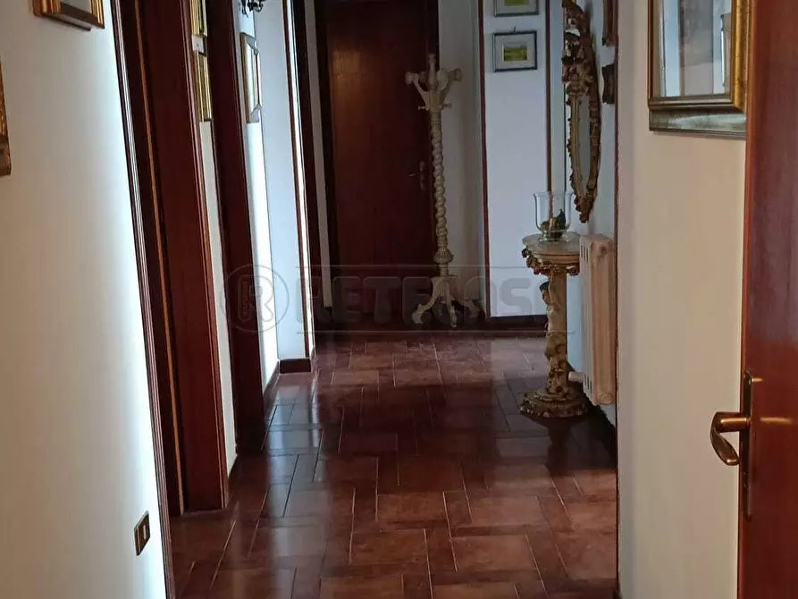 Immagine 16 di Quadrilocale in vendita  in Via Salvatore Fitto a Maglie