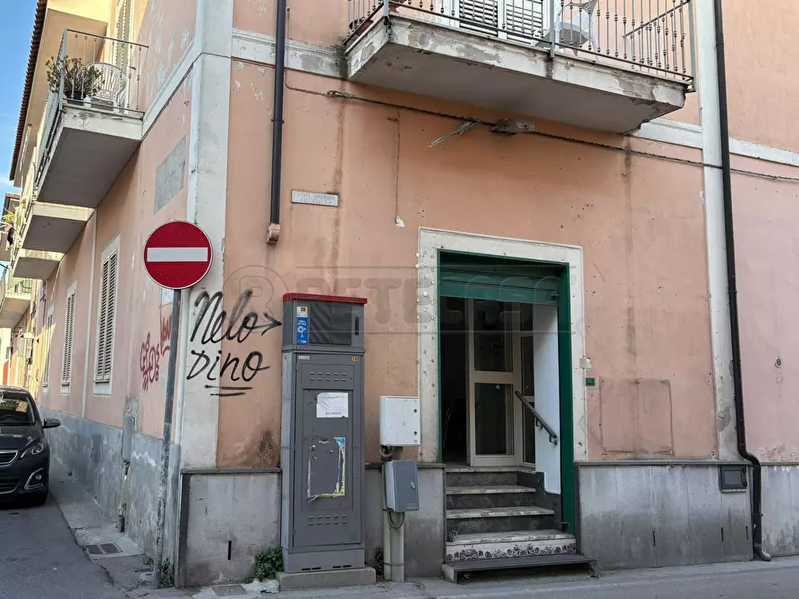 Immagine 11 di Locale commerciale in affitto  in Via Santa Croce a Capodrise